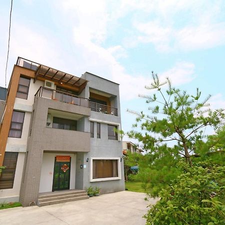 Sakura Love River Bed And Breakfast Dongshan  Eksteriør billede