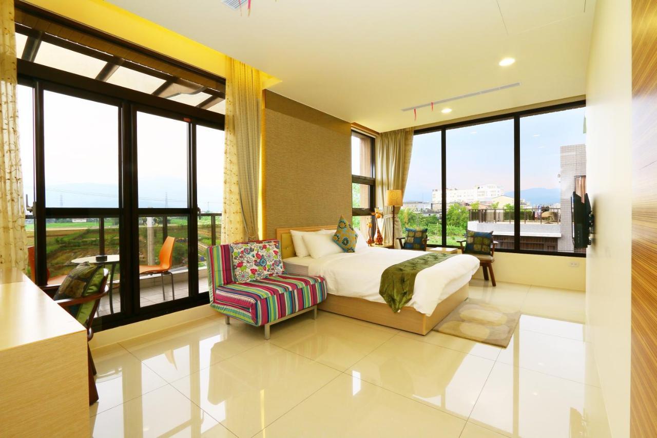 Sakura Love River Bed And Breakfast Dongshan  Eksteriør billede