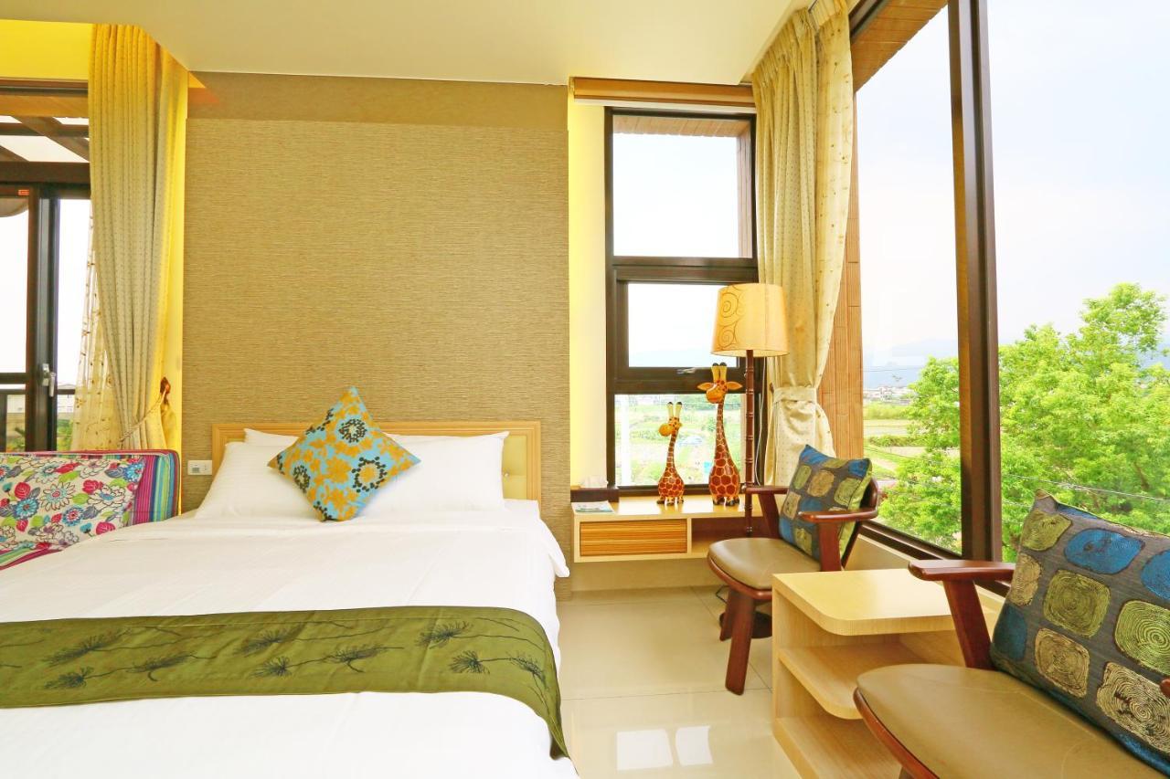 Sakura Love River Bed And Breakfast Dongshan  Eksteriør billede